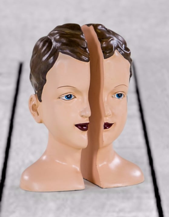 Antiqued Split Deco Head Bookends..*ONE PAIR PER INNER CARTON* - RM55
