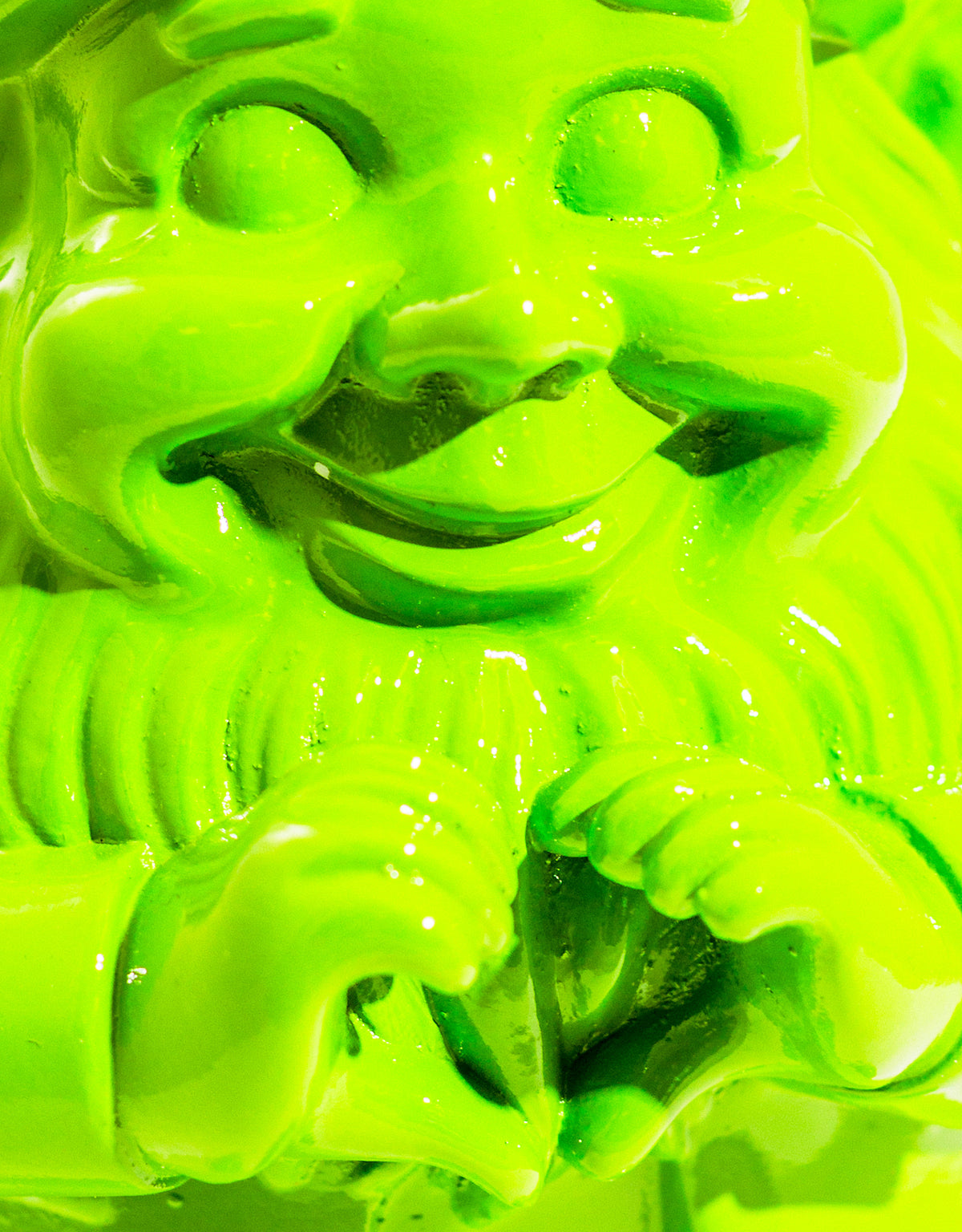 Medium Bright Green "Heart Hands" Gnome Figure - FL133