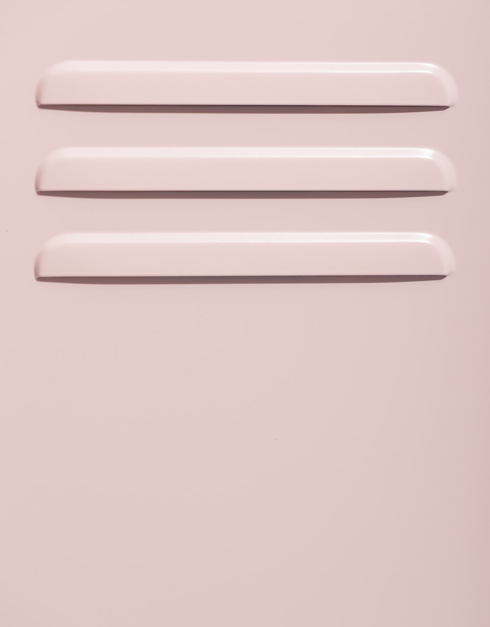 Medium Steel Metal Locker in Baby Pink - LLK19