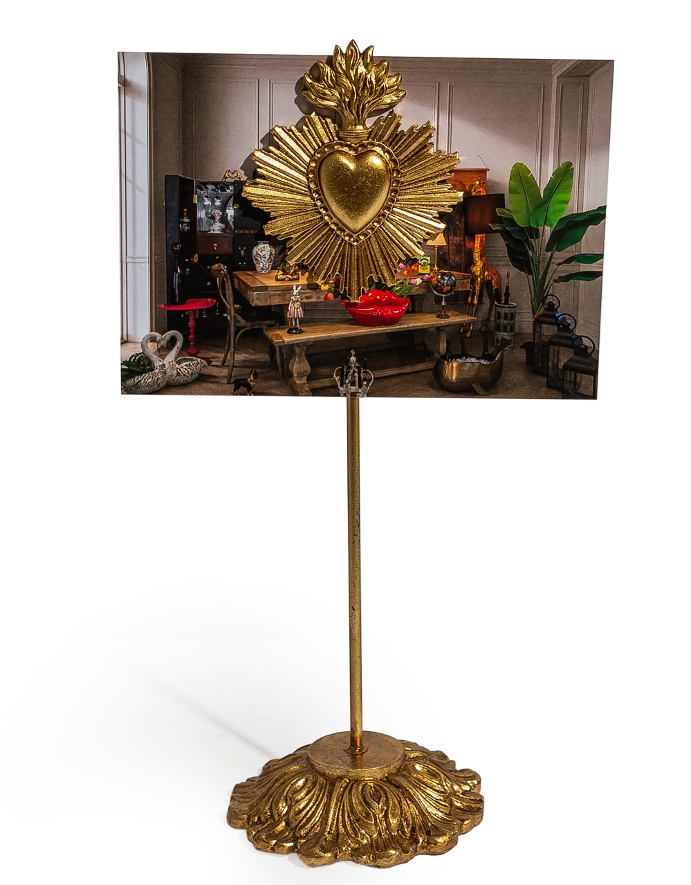 Gold "Sacred Heart" Magnetic Card / Photo Holder on Stand - MK234