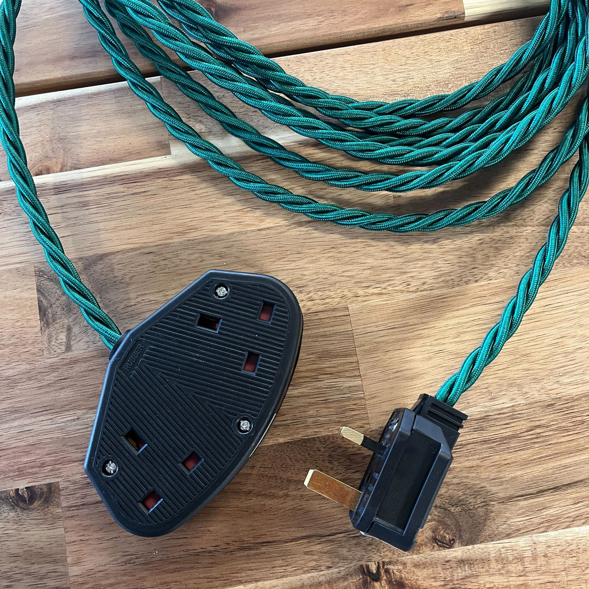 Green Braided Fabric Decorative Extension Lead - 2 Gang Black Trailing Socket