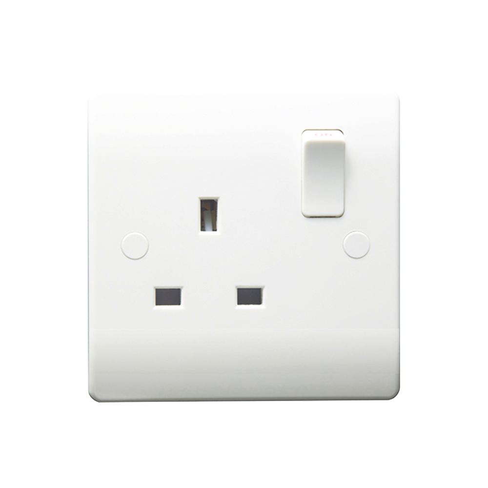Caradok 1G 13A DP Switched Socket