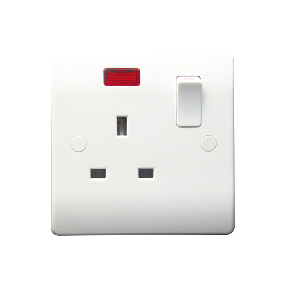 Caradok 1G 13A DP Switched Socket c/w Neon