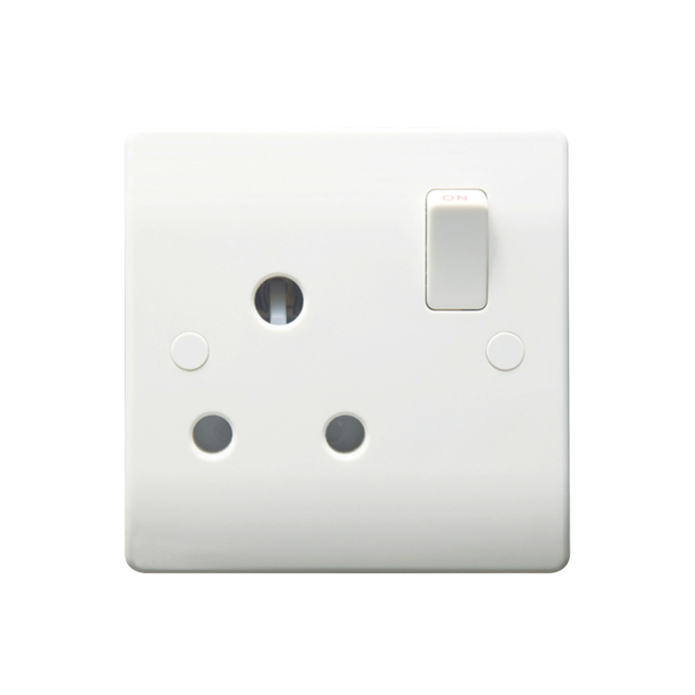 Caradok 1G 15A SP Switched Socket Round Pin