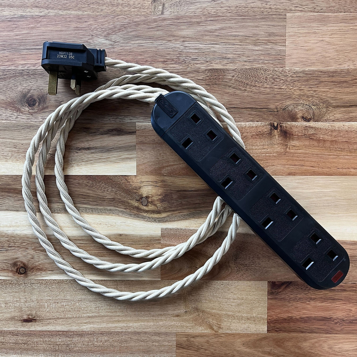 Cream / Linen Braided Fabric Decorative Extension Lead - Black 4 Gang Trailing Socket