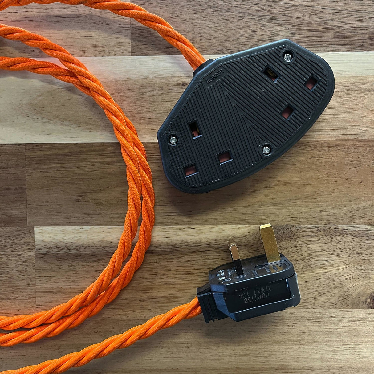 Red / Pink / Orange Braided Fabric Decorative Extension Lead - Black 2 Gang Trailing Socket