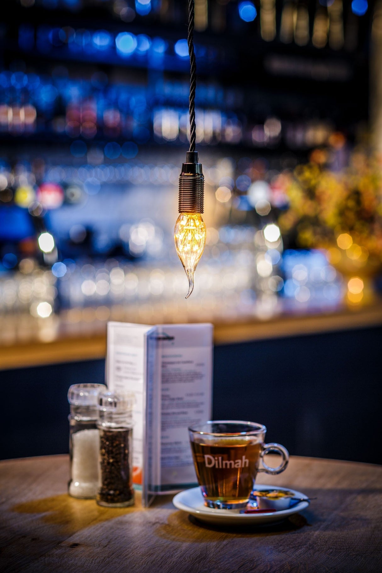 Calex 474466 - Pearl Tip-Candle led lamp 1W 70lm 2100K