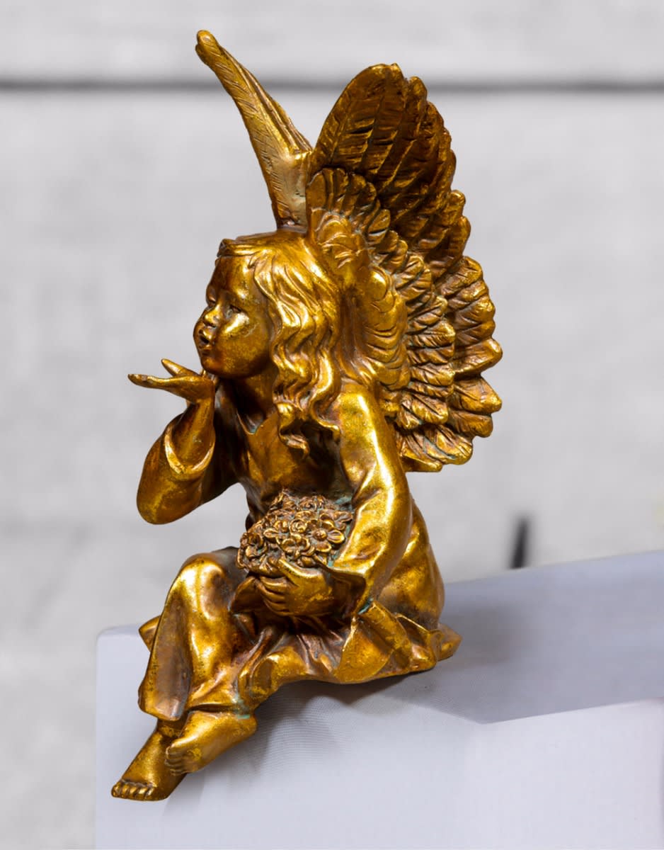 Antique Gold Sitting Angel Figure - BD57
