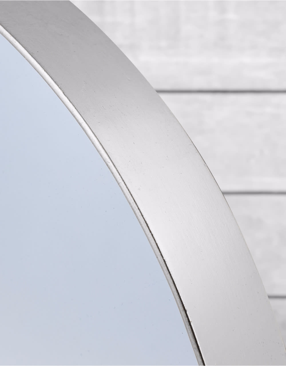 Medium Round Silver Framed Arden Wall Mirror - M383