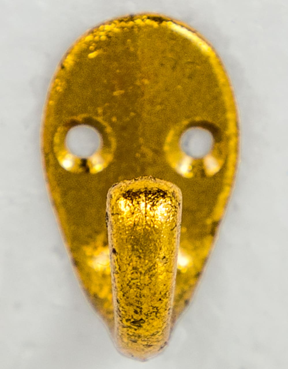 Small Round Gold Metal Mirror on Hanging Rope with Hook - JRG13