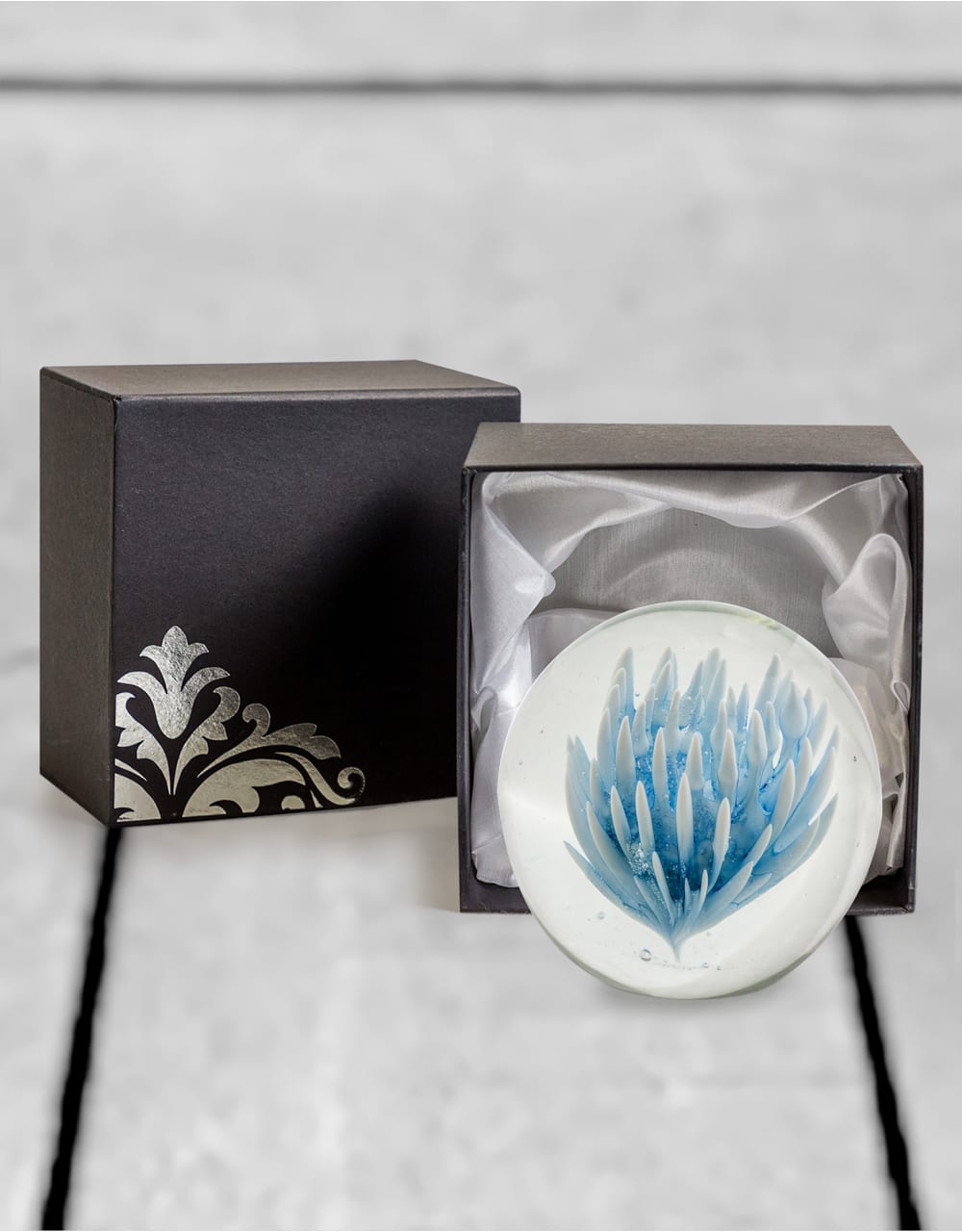 Large Blue & White Flower Glass Ball Paperweight with Gift Box - GW107