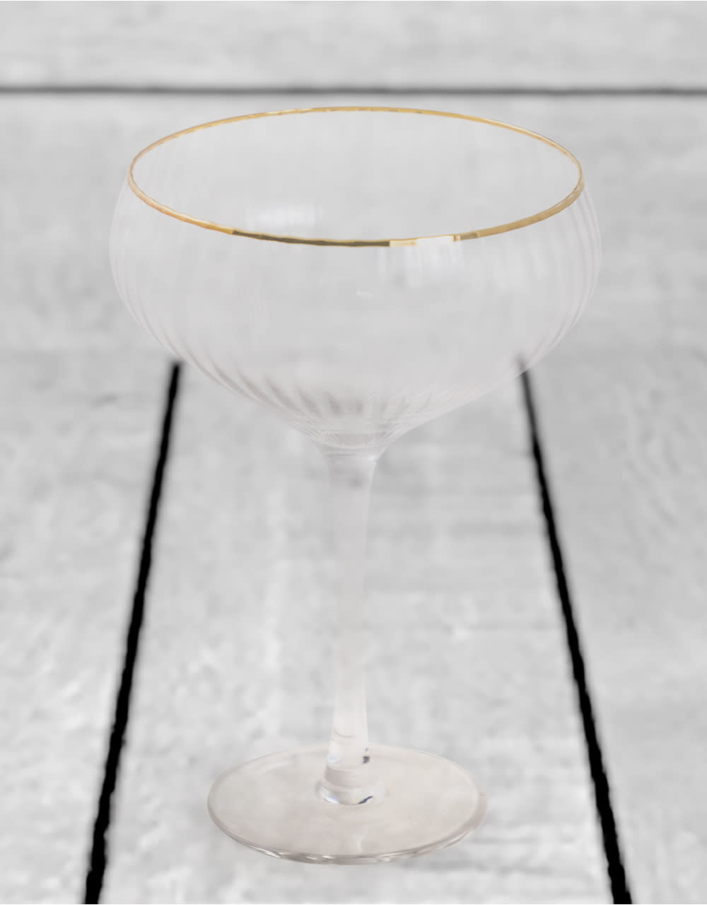 Set of 6 Large Traditional Coupe Champagne Glasses with Gold Rims - GW113