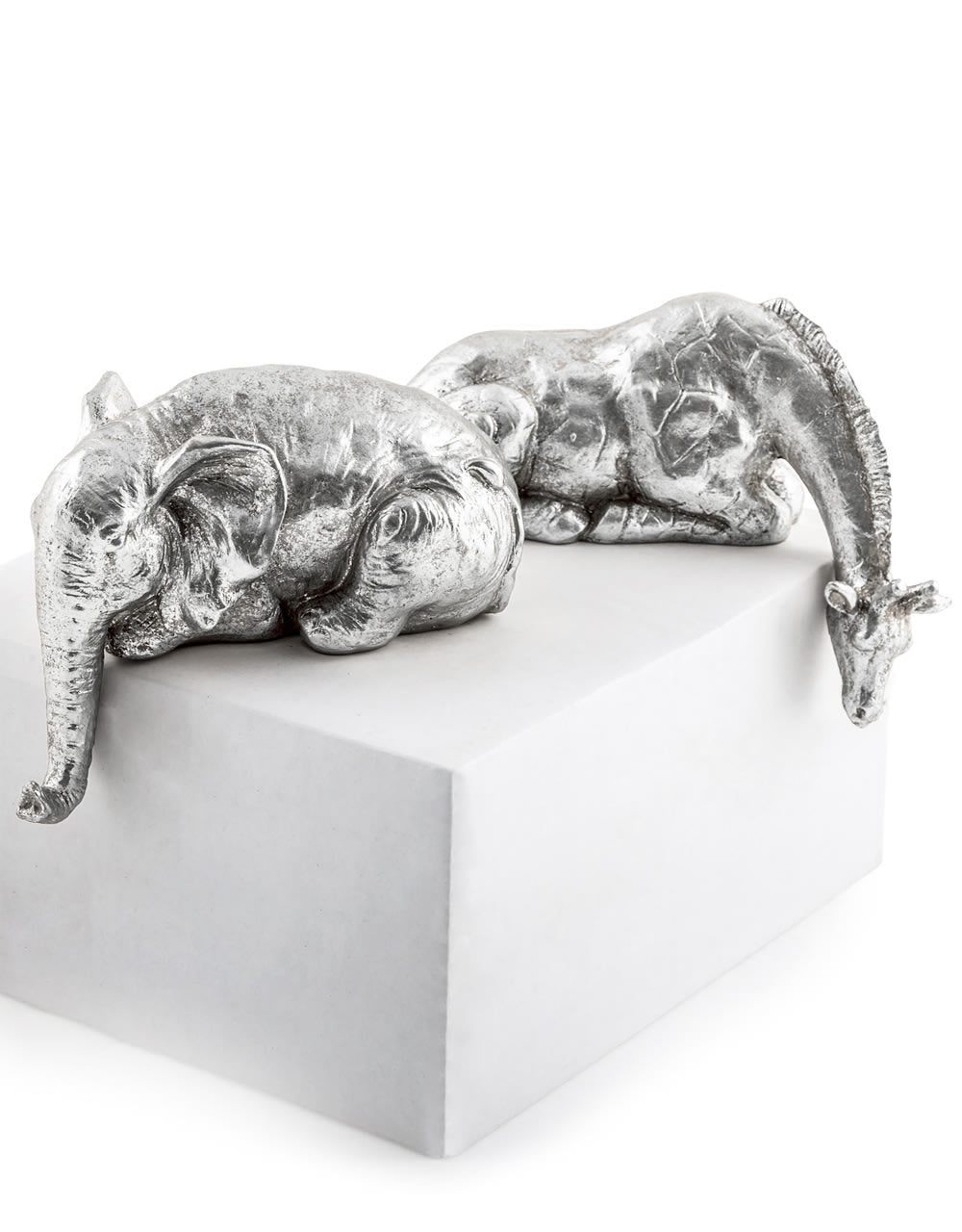 Silver Set of 2 "Peering Over" Giraffe and Elephant Figures - CRT123