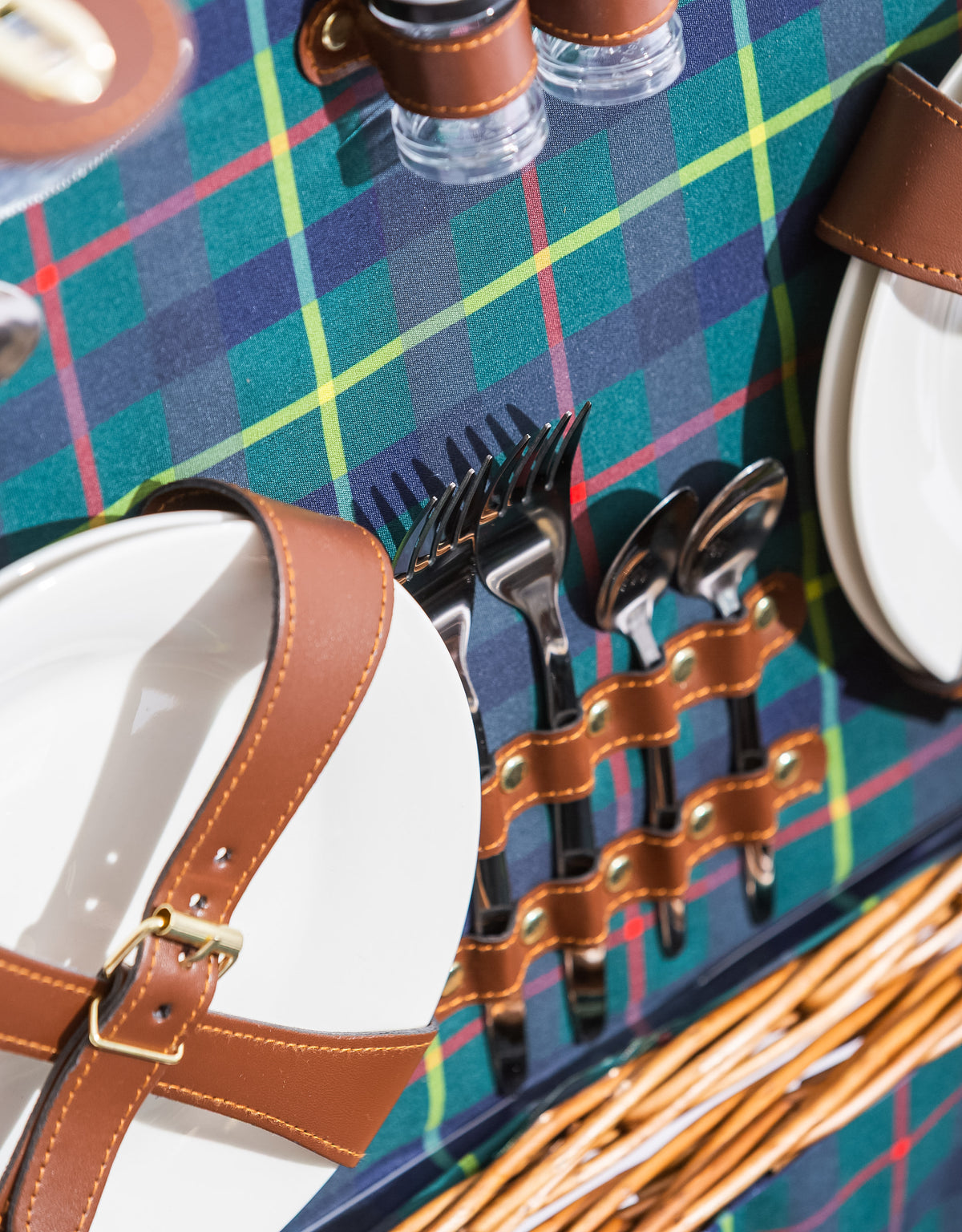 Luxury Tartan 4-Person Picnic Hamper w/ Leather Handles & Accessories - LPH10
