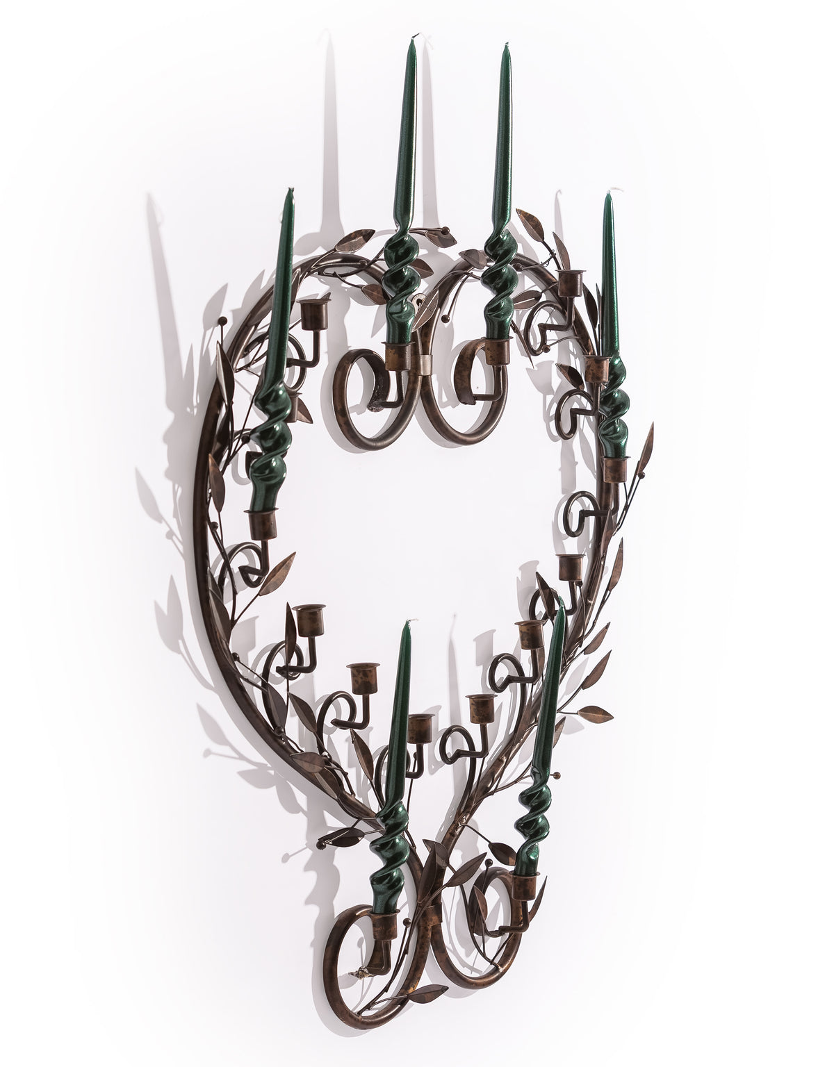 Large Antiqued Bronze Heart Wreath Wall Sconce - RGF31