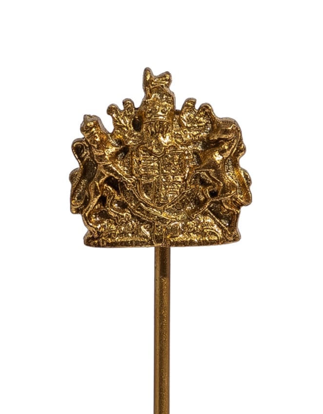Gold "Coat of Arms" Magnetic Card / Photo Holder on Stand - MK238