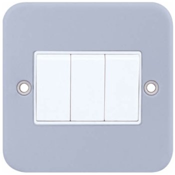 Selectric Metal Clad 3 Gang 10A 2 Way Switch