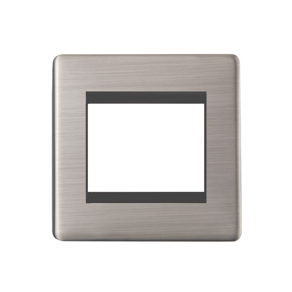Caradok - The Ultra Flat - Brushed Chrome - FN222DME - 2 Module Data Plate Brushed Chrome, Black Insert