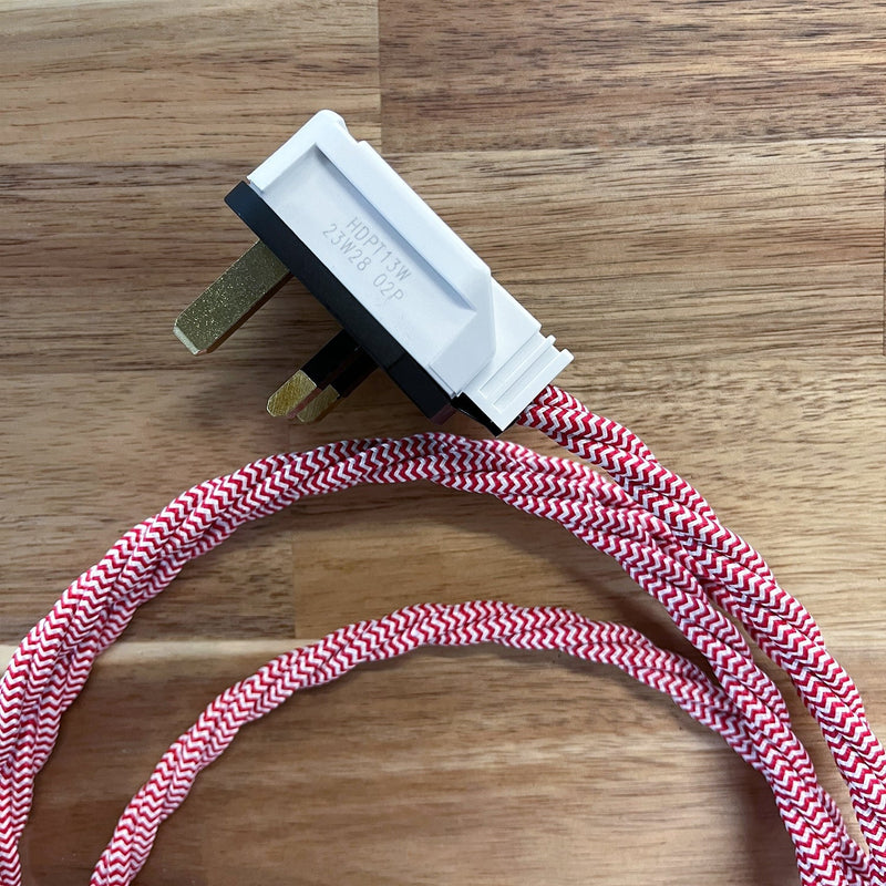 Christmas Red/White Decorative Extension Lead - White Trailing Socket