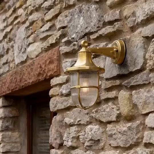 solid brass wall lantern 220mm x 270mm